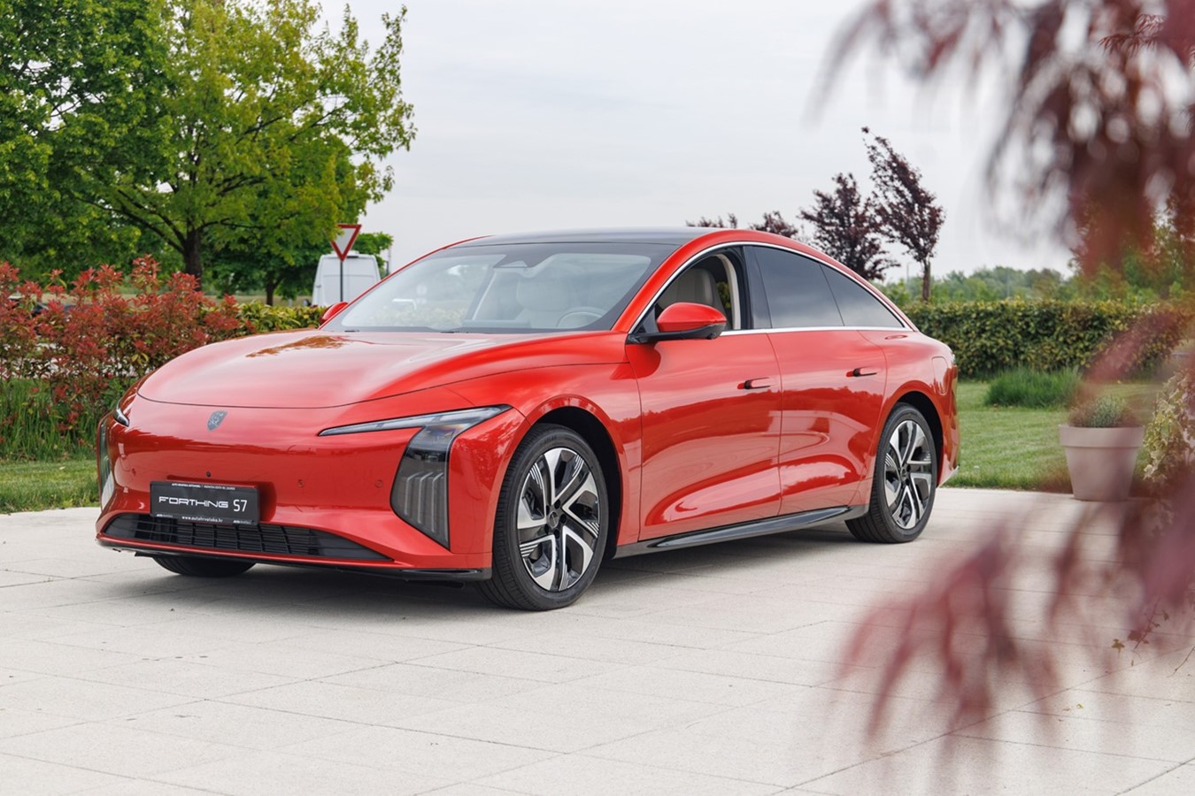 https://www.dongfeng.hr/predstavljen-novi-model-forthing-s7-reev